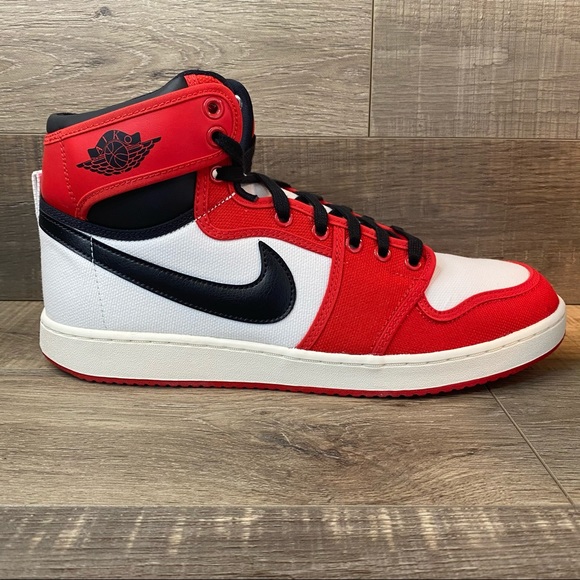 Air Jordan 1 KO ‘Chicago’ 2021 - Picture 2 of 8